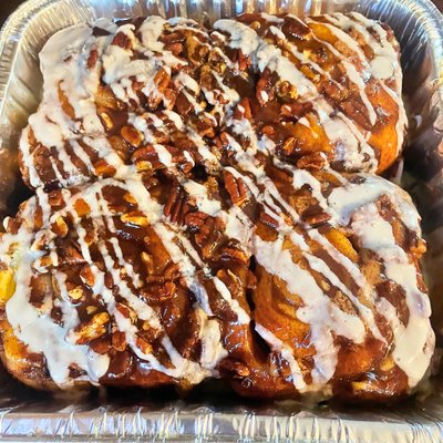 Brown Sugar Pecan Cinnamon Rolls - 4 Pack