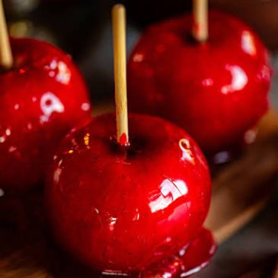 Candy Apples ( Any Color) 