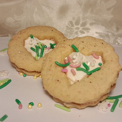 Brandy Nutmeg Sandwiches 