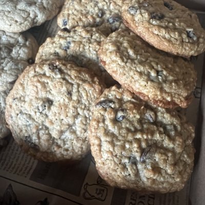Oatmeal raisin