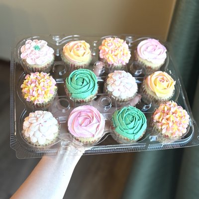 Vanilla cupcakes 