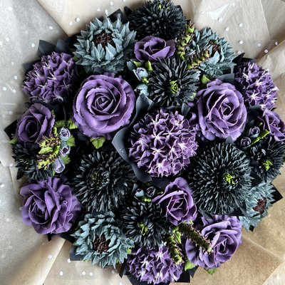 Deluxe 19 Cupcake Bouquet