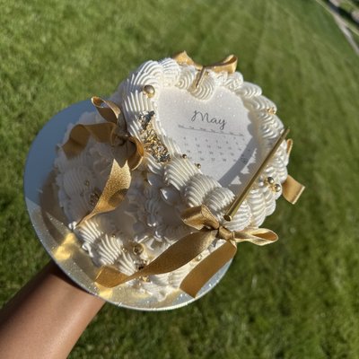 6 Inch Heart Cake 