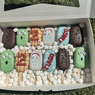 1 Dozen Cakepops