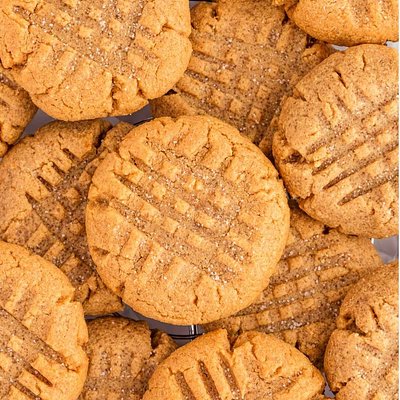 Large Cookies Peanut Butter