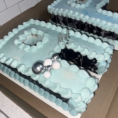 Letter Or Number Cake 
