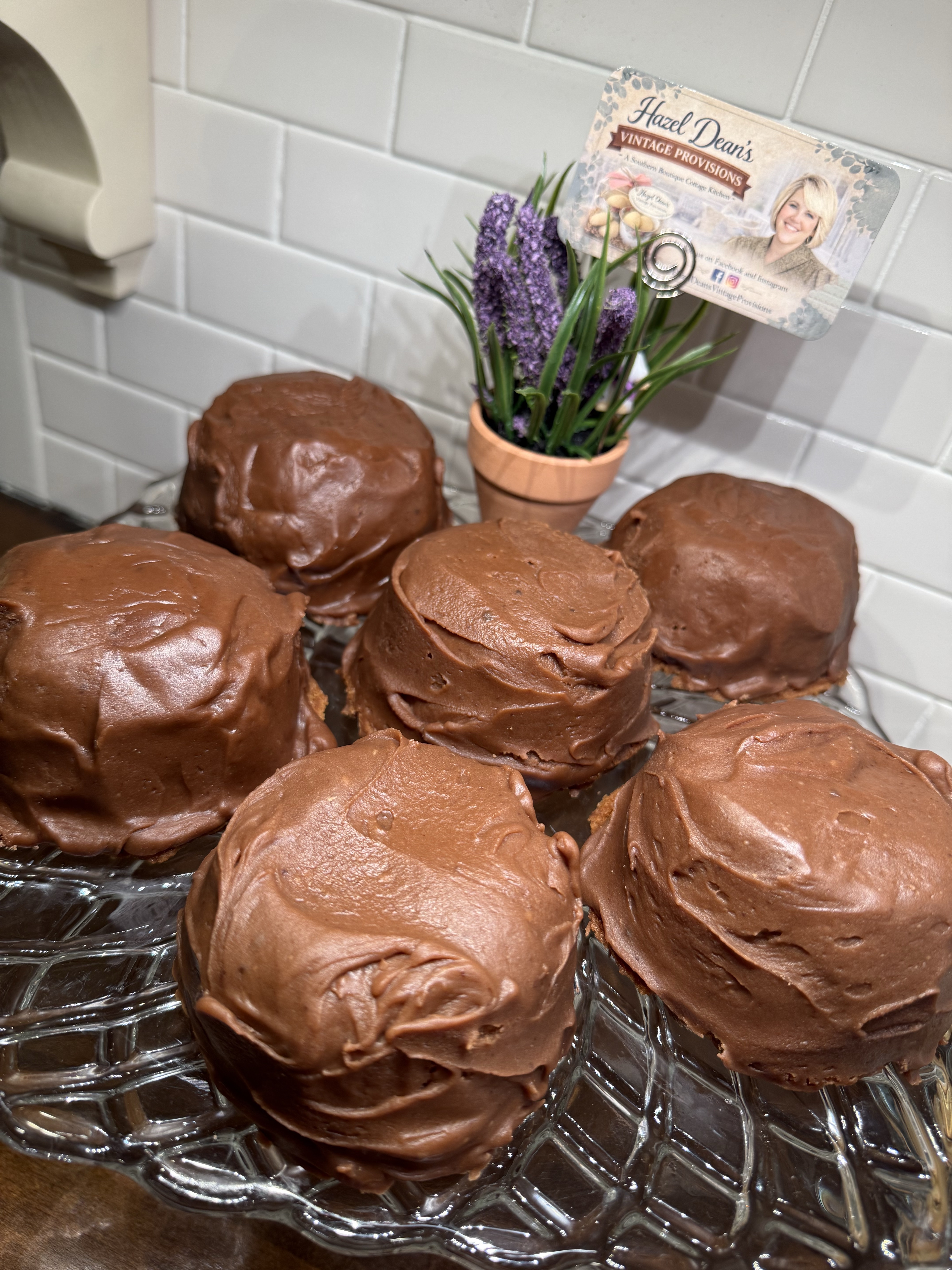 Mini Old Fashion Chocolate Pound Cakes with Fudge Icing (5)