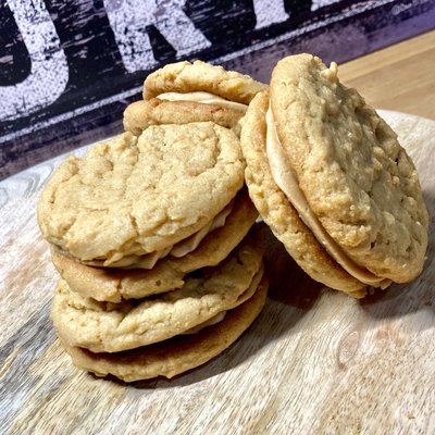 Peanut Butter Sandwich Cookie 