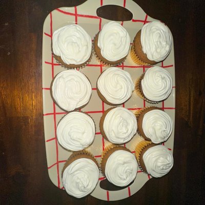 Pumpkin Spice Cupcake With Cream Cheese Frosting 