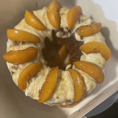 Peach Cobbler Pound Cake 