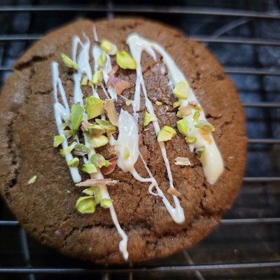 Dubai Chocolate Cookies 1/2 Dozen (6)