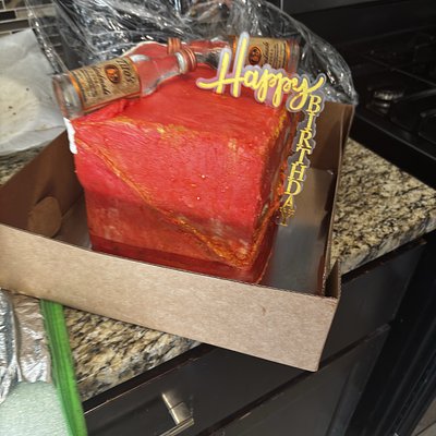 8” Square Cake