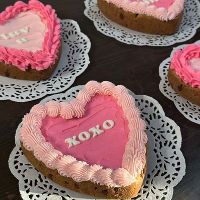 Chocolate Chip Heart Cookie Cake