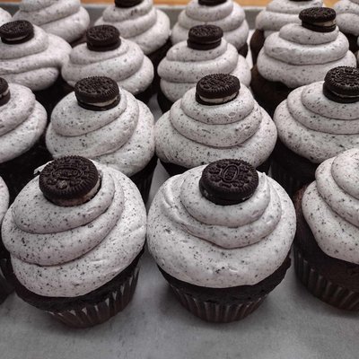 Cookies And Cream Cupcakes