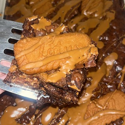 ANY LARGE TRAYBAKE