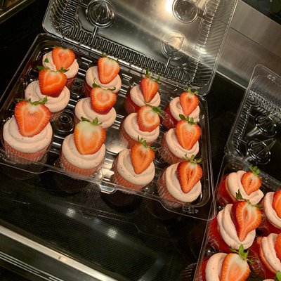 Strawberry Cupcakes 