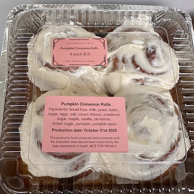 Pumpkin Cinnamon Rolls (dozen) 