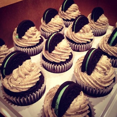 Chocolate Oreo Cupcakes