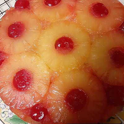 Pineapple Upside Down Cake(large)