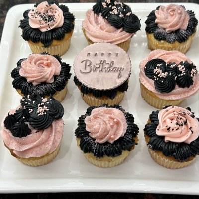 Cupcakes - 1 Dozen