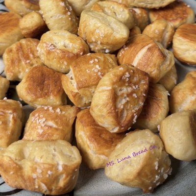 Pretzel Bites (24 Pieces)