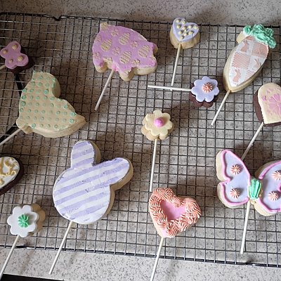 Sugar Cookie Pops