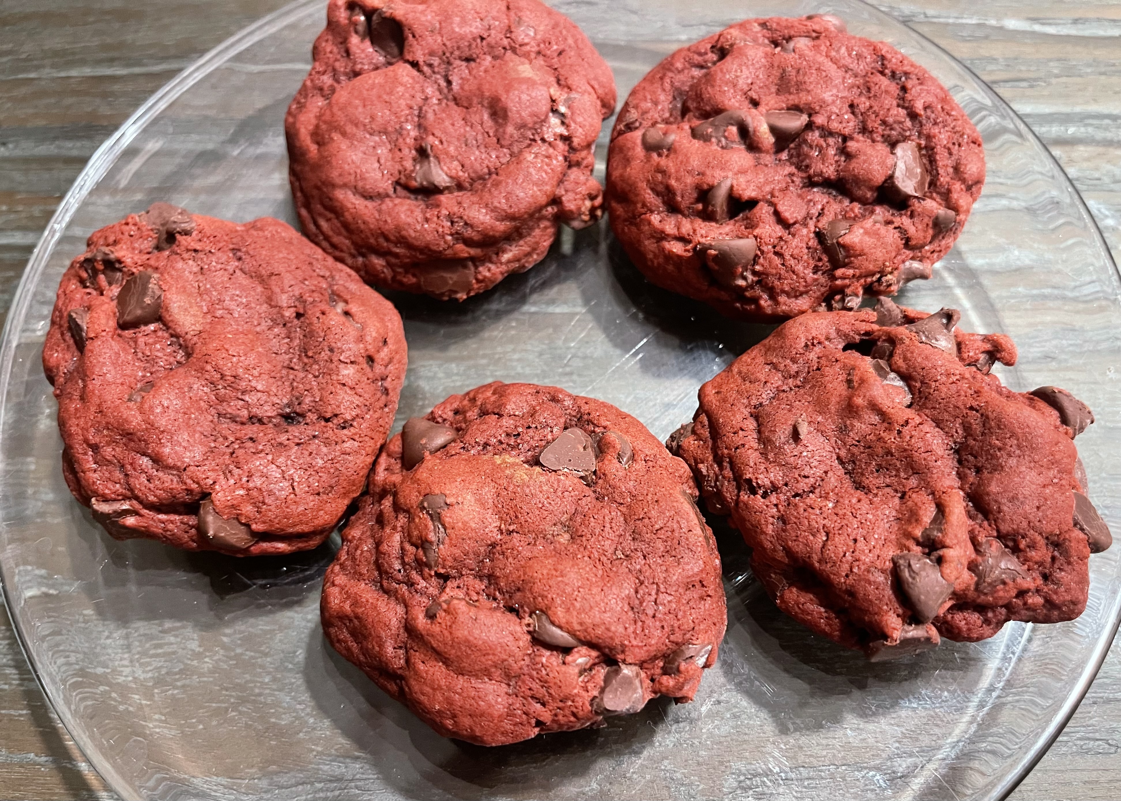 Red Velvet Chocolate Chip Cookies 