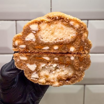 MEGA: Cinnamon Roll 🧡