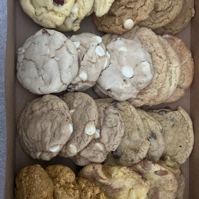Fall Flavors Assorted Box 24ct