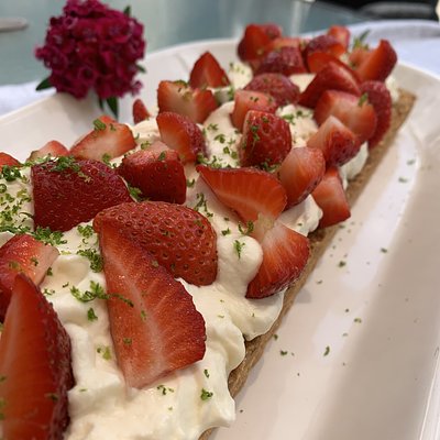 Summer Berry Tart - Rectangular Tart 