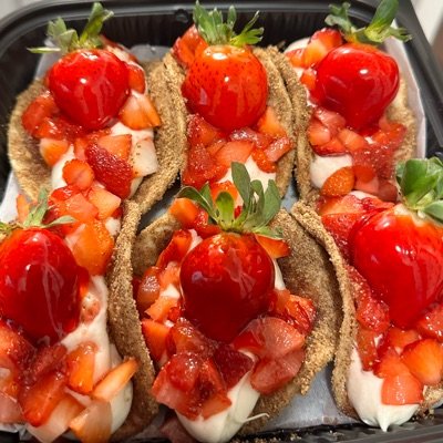 Strawberry Cheesecake Tacos (6ct)