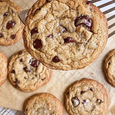 Dozen Sourdough Chocolate Chip Cookies 