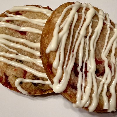 Cherry Pistachio Shortbread Cookies (1/2 Dozen)