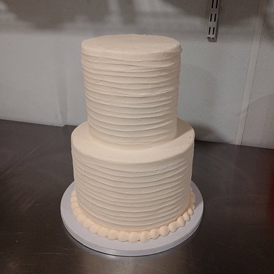 Simple Tiered Wedding Cake (Serves: 55-60) 
