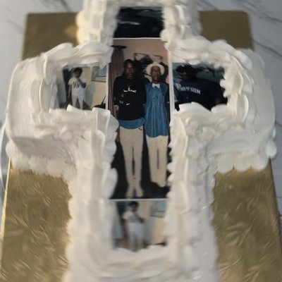 Burnaway Cross Cake W/images