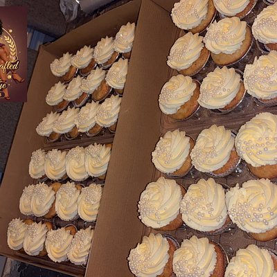 Sweetly Crafted Cupcakes 