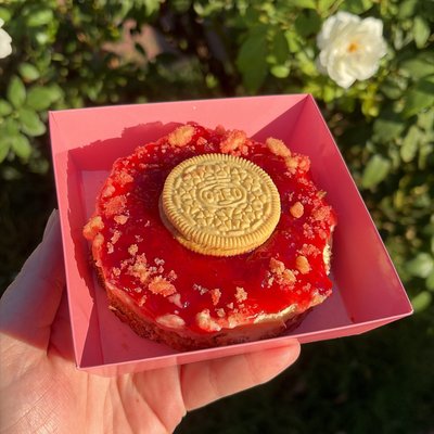 Strawberry Crunch 4”