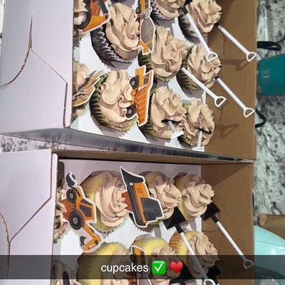 Custom Cupcakes (Whipped Icing)