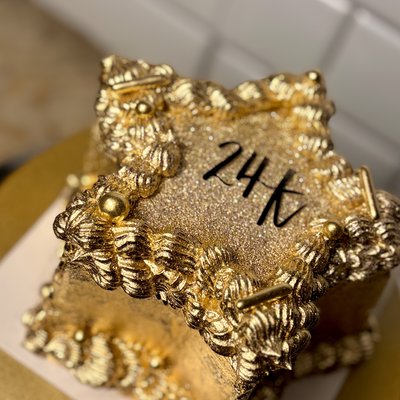 Star Cake 2 layer 5 Inch (Sizes varies)
