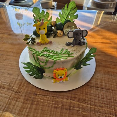 12 Inch Cake - Round