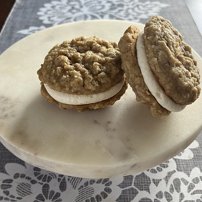 **Limited time** Oatmeal Cream Pie 2 Pack