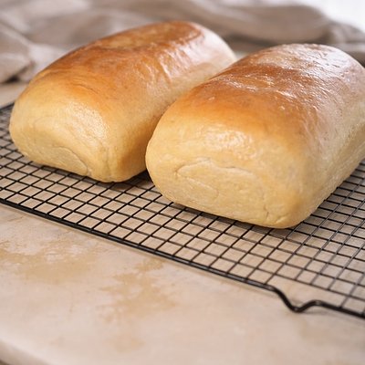 White Honey Bread Loaf (Uncut) 