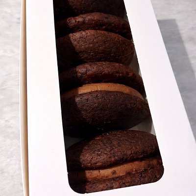 Double Chocolate Whoopie Pie 