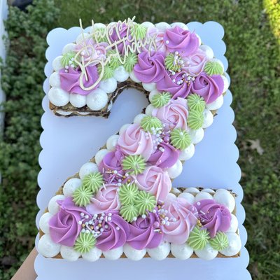 Shaped Cookie Cake