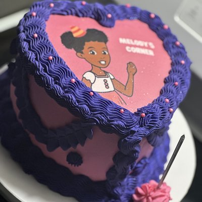 Custom cake 