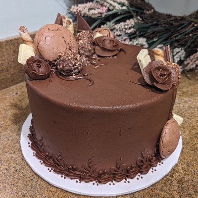 'Death By CHOCOLATE' Cake