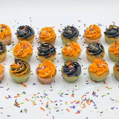 Mini Halloween Cupcakes