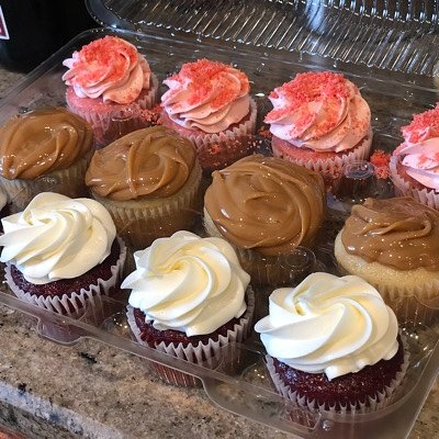 Cupcakes (Dozen)