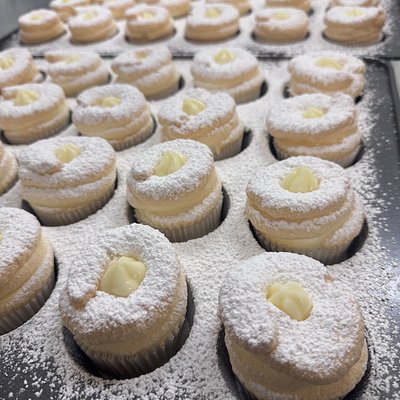 Brazo De Mercedes Cupcakes