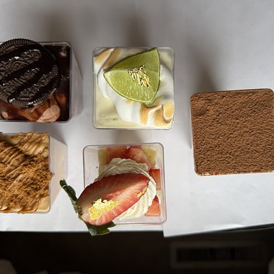 desserts Tasting Box 
